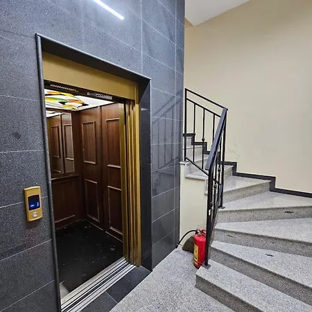 Serenity In The Heart Of With Free Parking Варна