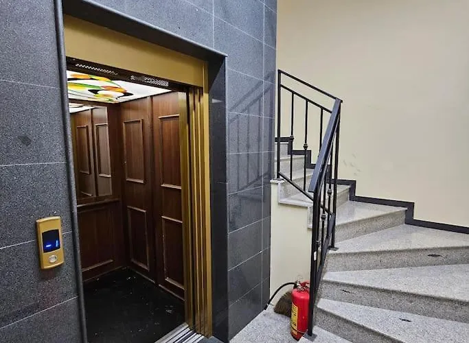 Serenity In The Heart Of With Free Parking Варна