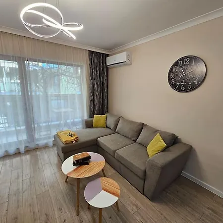 Serenity In The Heart Of With Free Parking *